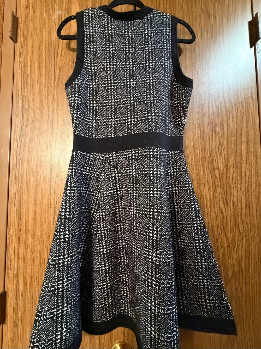 Kate spade wool blend Black & White Sleeveless Knit A-Line Dress